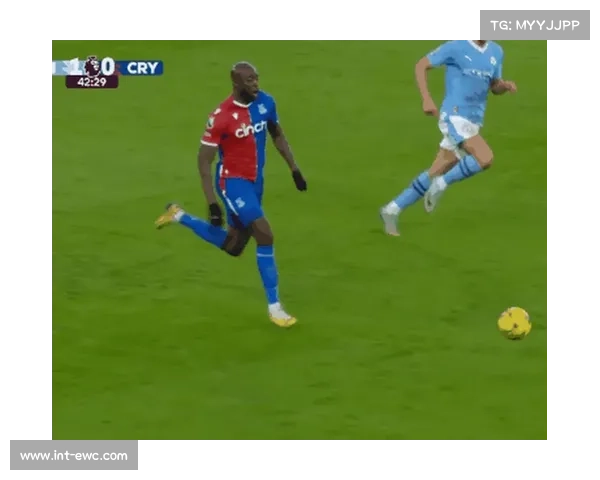 英超VAR再度引发争议 裁判判罚尺度不一成焦点